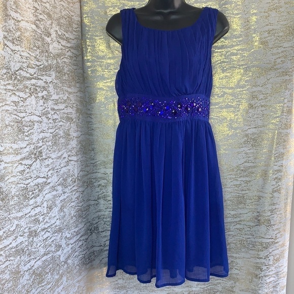 Divided by H&M Royal blue sleeveless pleated mini dress size 8 - Picture 2 of 15